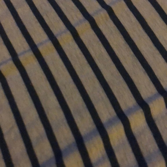 Mossimo Tee - Picture 2 of 4